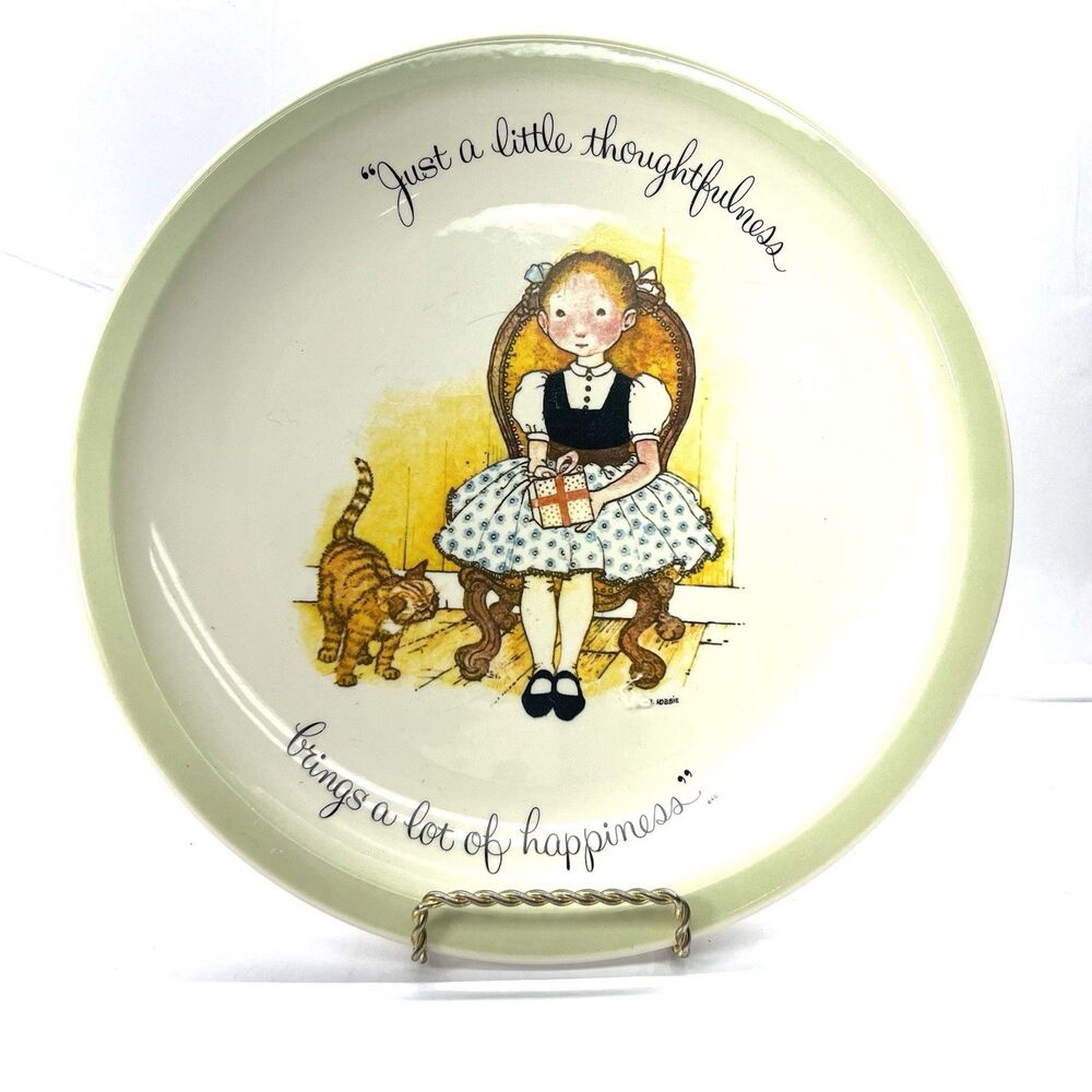 Vintage 1972 Holly Hobbie Collector's Plate  10.25"
